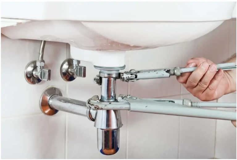 bathroom sink rubber gasket or plumbers putty