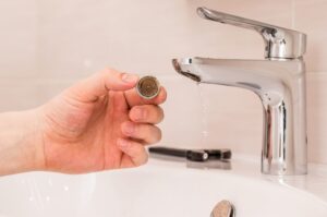 How to Remove an Aerator from a Kitchen Faucet: A Step-by-Step Guide